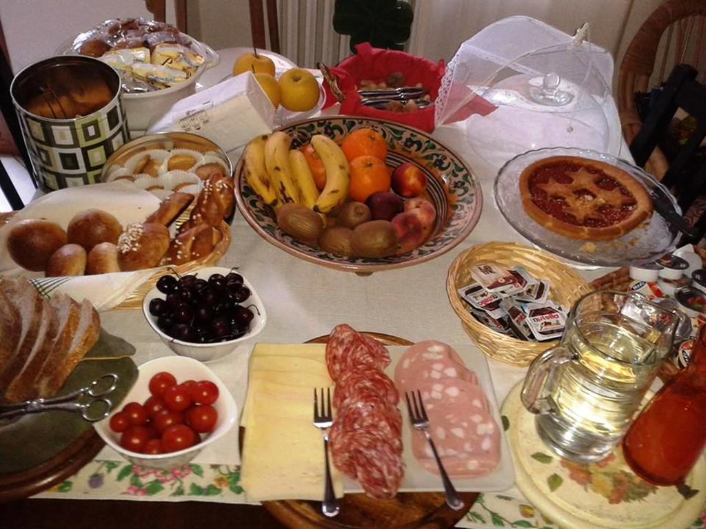 Al Quadrifoglio Bed & Breakfast Верона Екстериор снимка