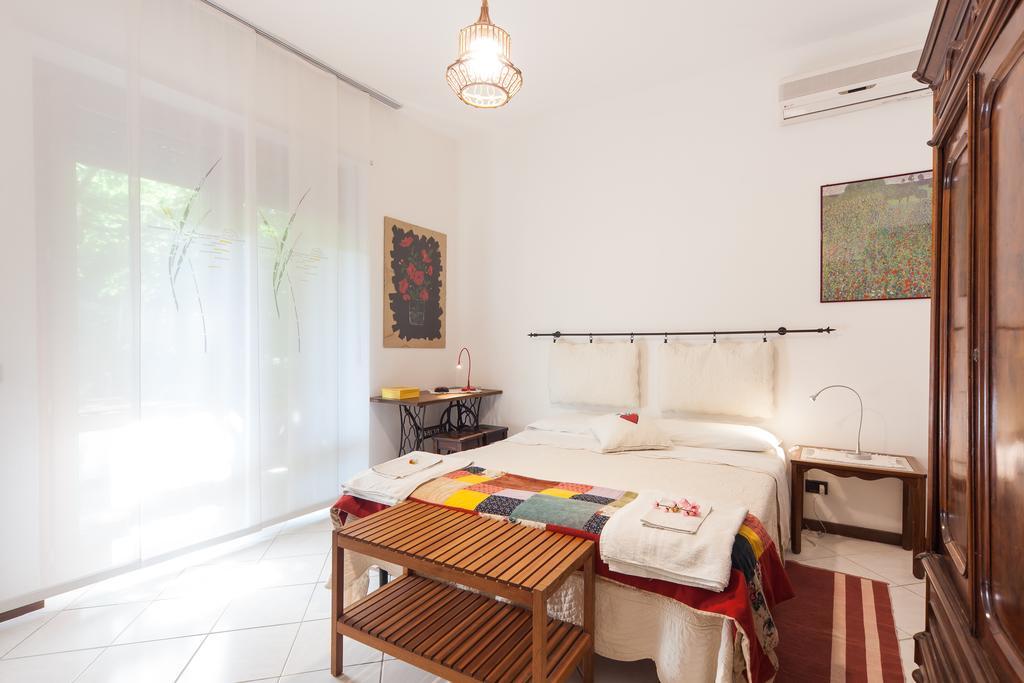 Al Quadrifoglio Bed & Breakfast Верона Стая снимка